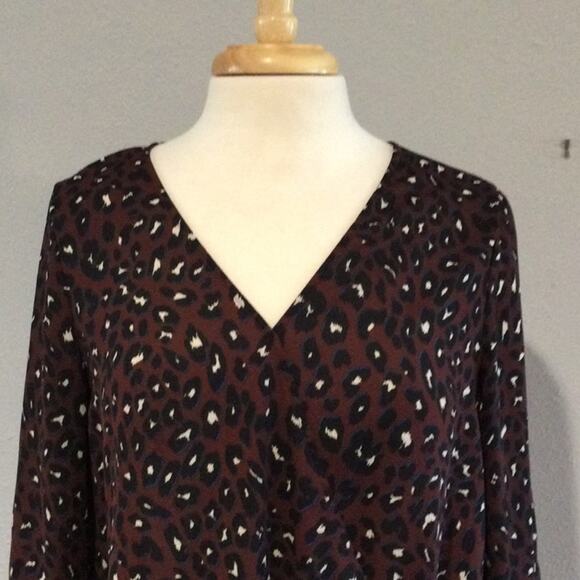 West Kei Multicolor Cheetah Print Faux Wrap High Low Tie Sleeve Blouse  S - Picture 2 of 16